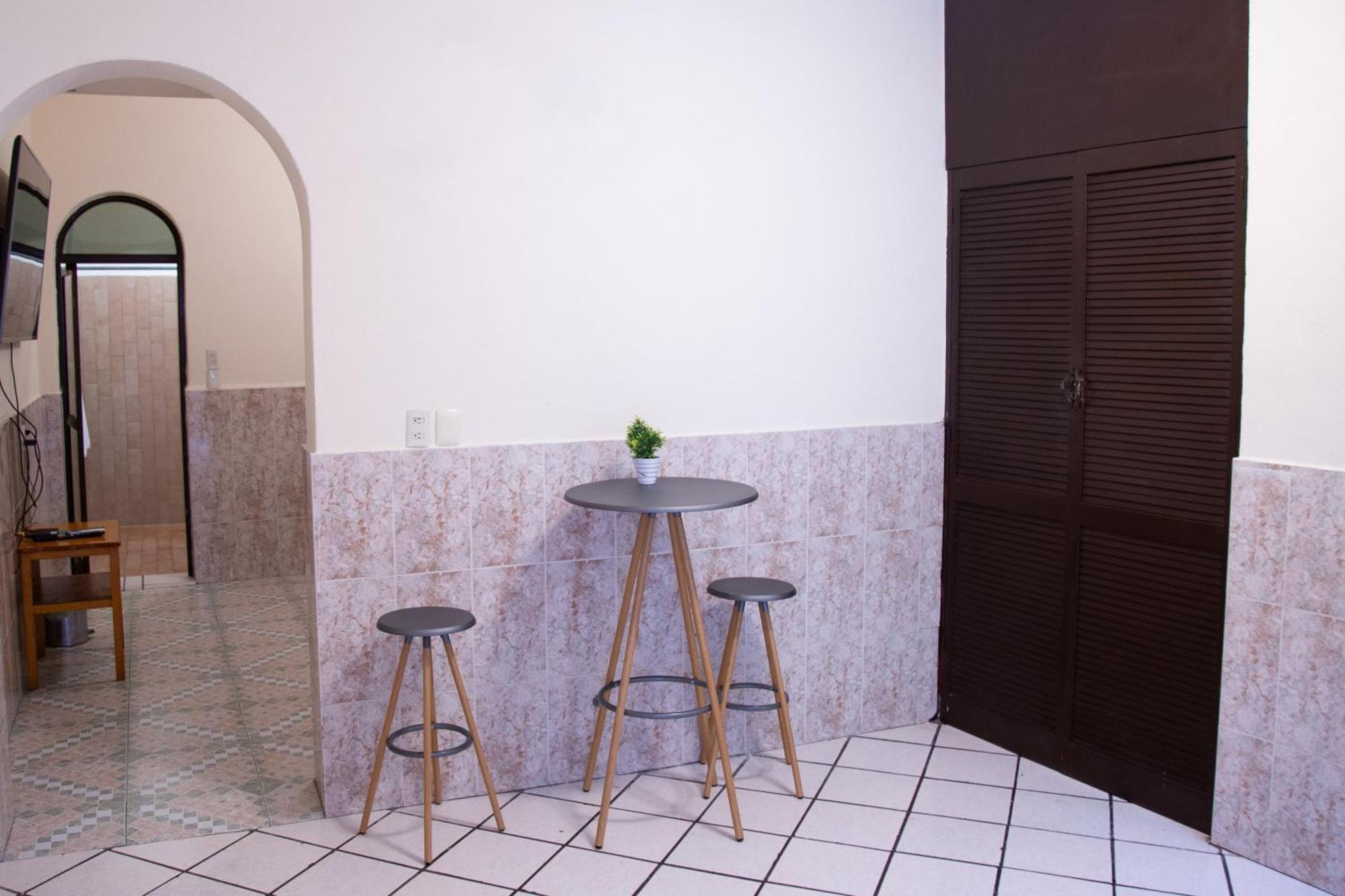 Hotel Privada Guadalupe Monterrey Esterno foto